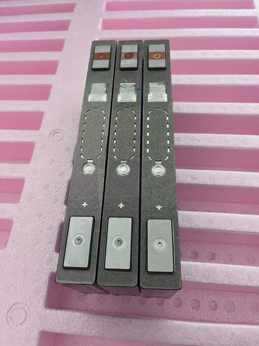 CATL（寧徳時代）製 127.9Ah 三元系リチウムイオン電池セル(R&D Grade / Grade B) - 3.65V